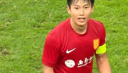 这就是国足最需要的国脚：向余望昨晚中超3镜头太惊艳！